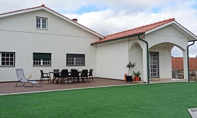 Batalha House | Casa do Espinheiro