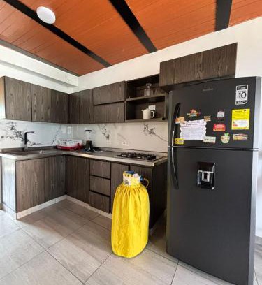 Robledo Apartment | Casa el balcón bonito