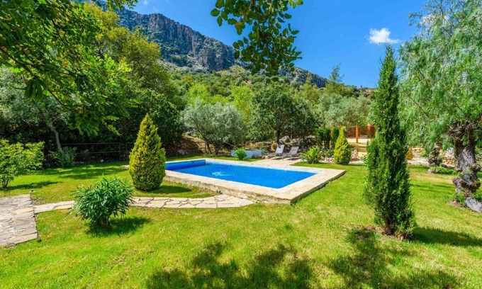 Montecorto Villa | Casa El Rancho Montecorto by Ruralidays