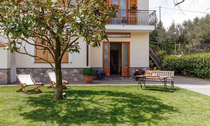 Massa Lubrense House | Casa Elvira: Country suite between Sorrento, Capri and Positano