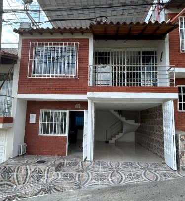 San Gil House | Casa en San Gil, perfecta para descansar en familia