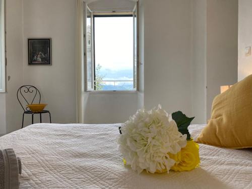 Guiselle Apartment | Casa Eugénie l'appartement de tante Madeleine vue sur les montagnes