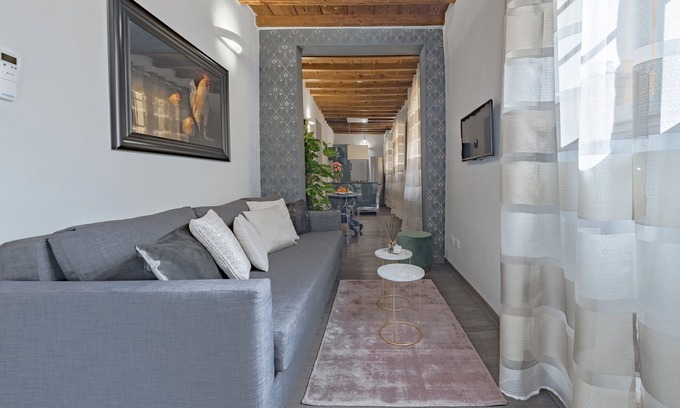 San Lorenzo Apartment | Casa Gallo Florence: a relaxing corner in the historic center of Florence.