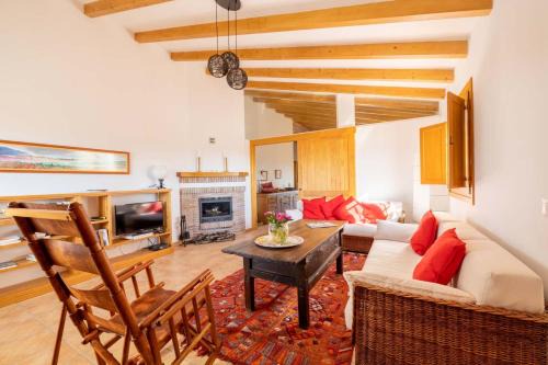 Alora House | Casa Gino by Rosas Cantares