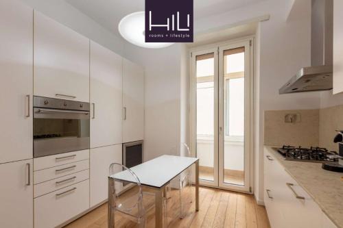 Vatican Apartment | Casa Giuliana 91 by Hili