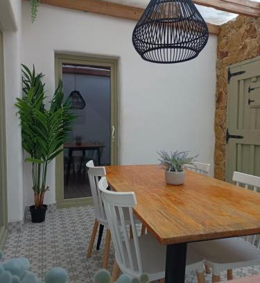 Oliva House | Casa griega segunda linea del mar