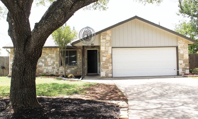 Boerne House | Casa Hughes and Herff