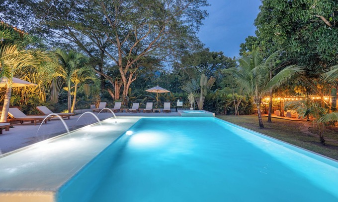 Quebrada Guadalejo Hotel | Casa Jacaranda Hotel Boutique by HMC - Cauca Viejo - Mayores de 14 años