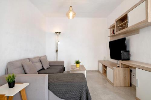 La Santa House | Casa Lía
