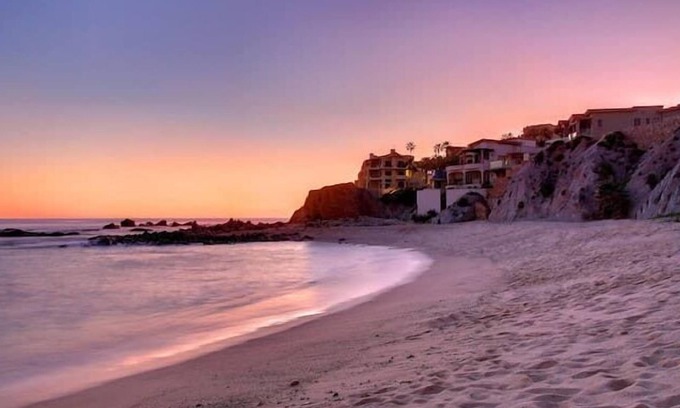 Pedregal House | Casa La Roca Private Beach Resort