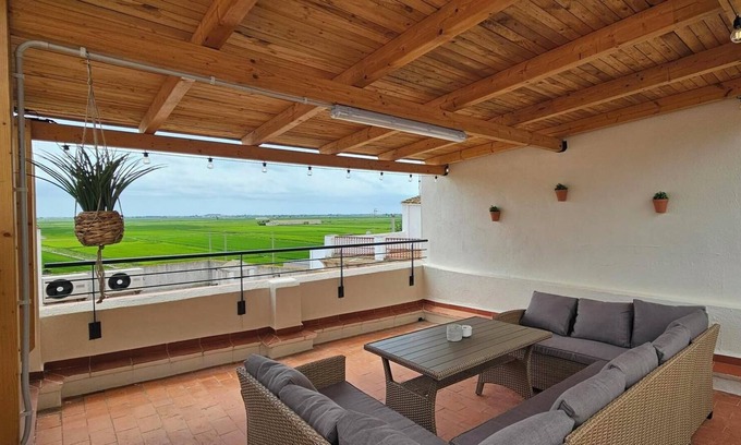 Camarles House | Casa Les Carolines - Six Bedroom House, Sleeps 13