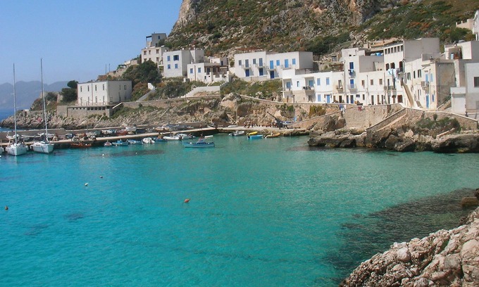 Levanzo Villa | "Casa Levanzo" ... SOLE... MARE....RELAX!!!