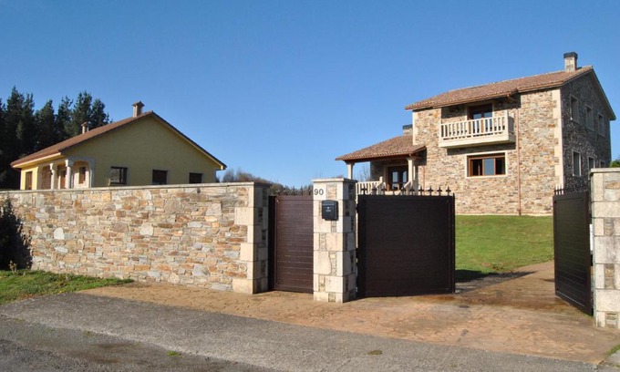 Salceda House | Casa Loisiana