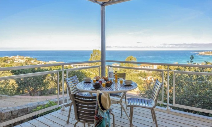 Algajola Apartment | Casa Lucia