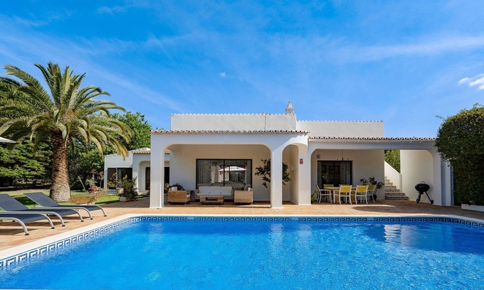 Mato Serrao Villa | Casa Luzerna, villa with private pool near the beaches and Carvoeiro