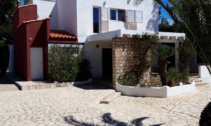 Calafat Villa | Casa Madrugada at 500 meters from the sea