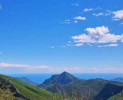 Caprauna Apartment | Casa Mare & Monti