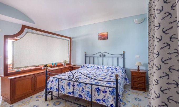 Piano di Sorrento Apartment | Casa Mariarosa - Apartment by the sea