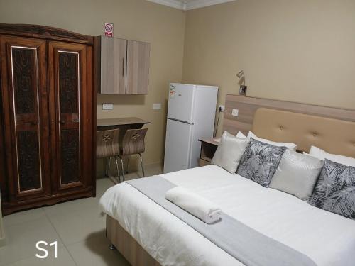 Francistown Bed & Breakfast | Casa MaSa Inn