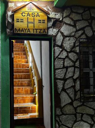 Flores House | Casa Maya Itza
