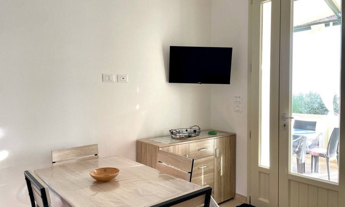 Marina di Felloniche House | CASA MELODIA - surrounded by olive groves with a view of the Ionian Sea