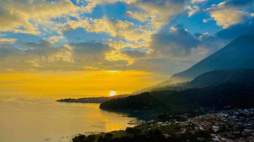 Santiago Atitlan House | Casa Mendoza Santiago Atitlan