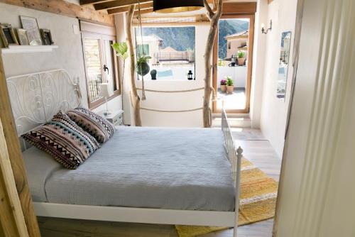 Guejar Sierra House | Casa Mona- Andalucian mountain village getaway