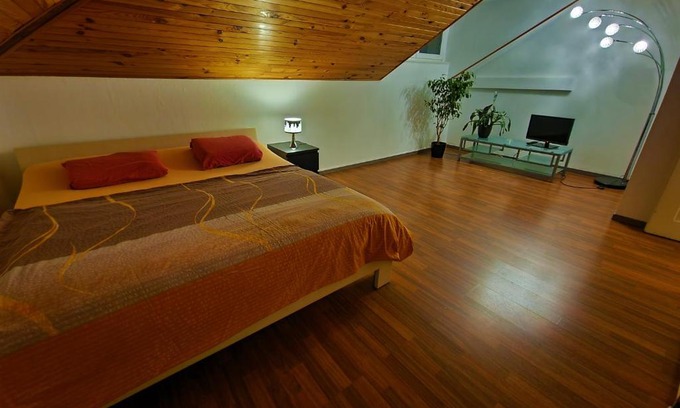 Saint-Louis House | Casa Morales on the border