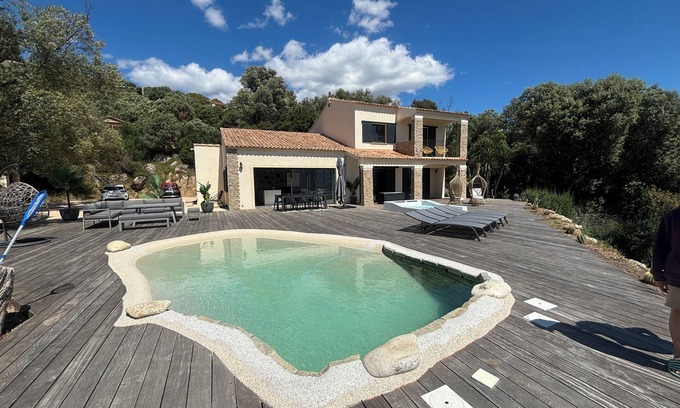 Vetricella House | CASA NOSTRA, sea view over Propriano bay