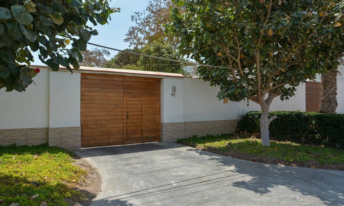Pisco House | Casa Paracas by Wynwood House