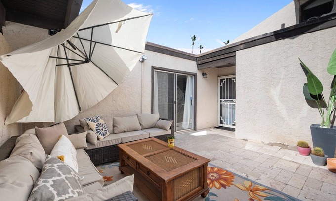 Scottsdale House | Casa Paradiso | Oldtown Scottsdale | Pool | Vibey