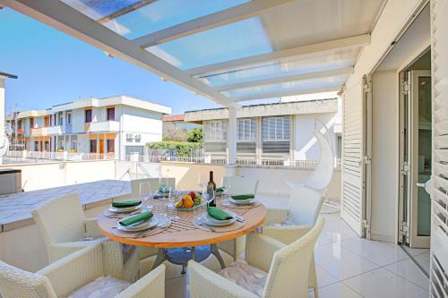 Torre del Lago Puccini Apartment | Casa Patino - Happy Rentals