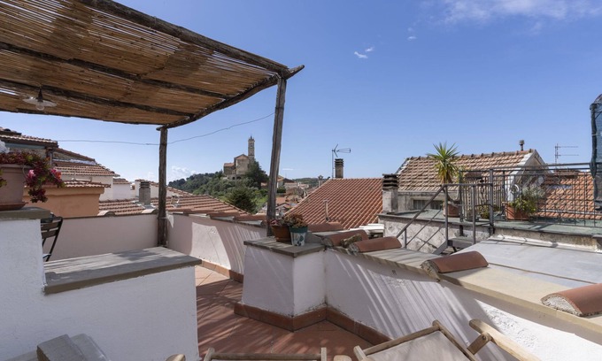 Castellaro House | Casa Pinela Maria Sole by Interhome