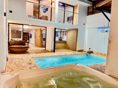 Zona Rosa House | Casa Provenza