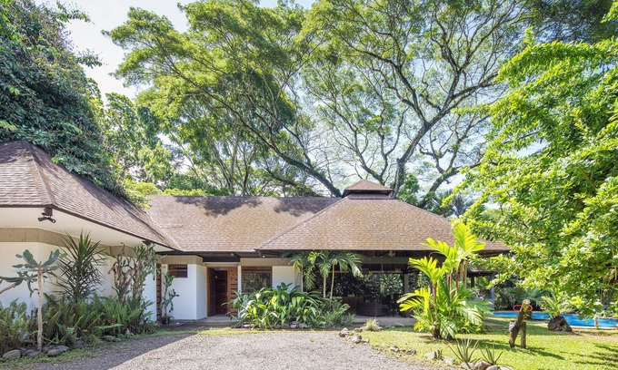 Jaco House | CASA PUMILIO: Family Vacation Home w/concierge service! Mountain, 5min to Beach.