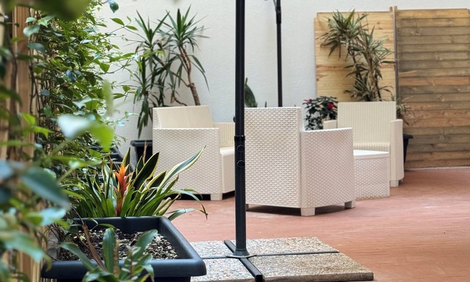 Borgo Vecchio Apartment | Casa & Putia, located in Palermo's Rambla, 200m from the Politeama Theater