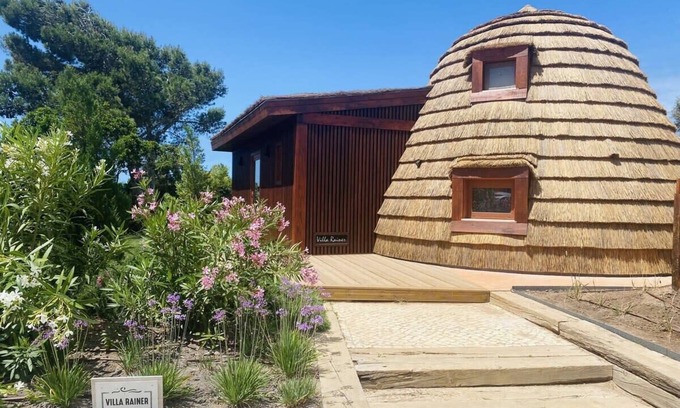 Sagres House | Casa Rainer - one of a kind accommodation!
