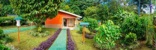 Monterrey House | Casa Rancho Verde