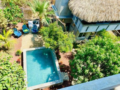 Barra de Colotepec House | Casa Real Quetzalcóatl