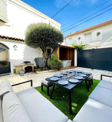 La Rochelle House | Casa Rochelaise - Jacuzzi