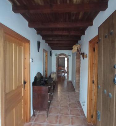 Torrejon El Rubio House | Casa rural Labrador