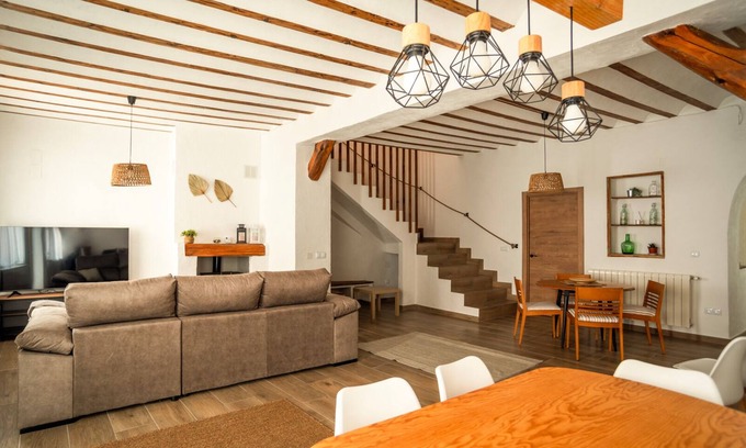 Valdeganga House | Casa Rural Refugio de los Sueños, Ubicada en el Centro de Valdeganga