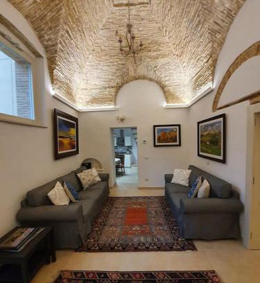 Irsina House | Casa Santa Maria - Beautifully restored house in centro storico Irsina Basilicata Puglia