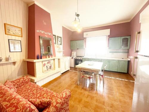 Marina di Cecina Apartment | Casa Silvana - 5 minuti a piedi dal mare by Zoom In Earth