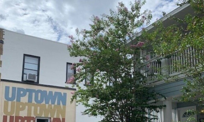 Historic Uptown Bed & Breakfast | Casa Sol Bella house