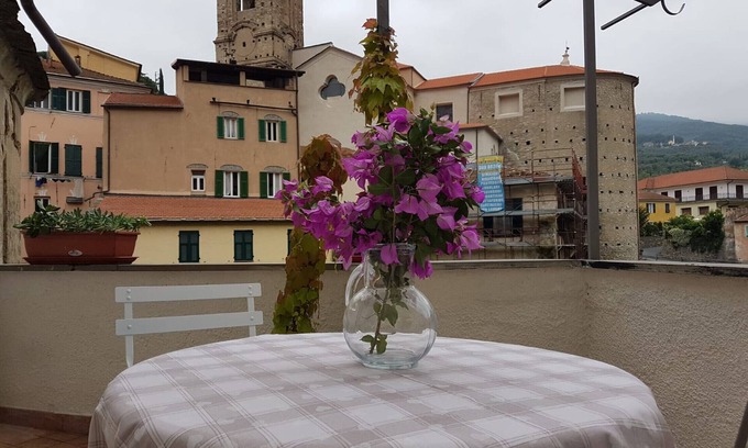 Dolcedo Apartment | Casa Stefano in the heart of the historical center of Dolcedo