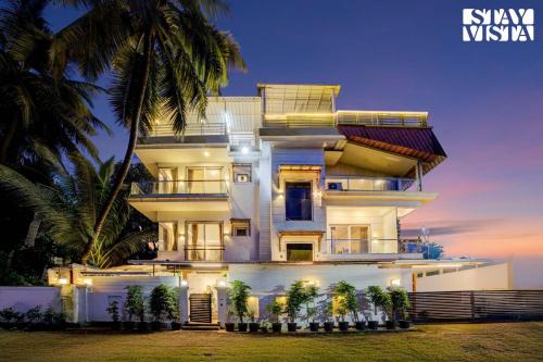 Marra Villa | Casa Swarg by VEO - Part of StayVista
