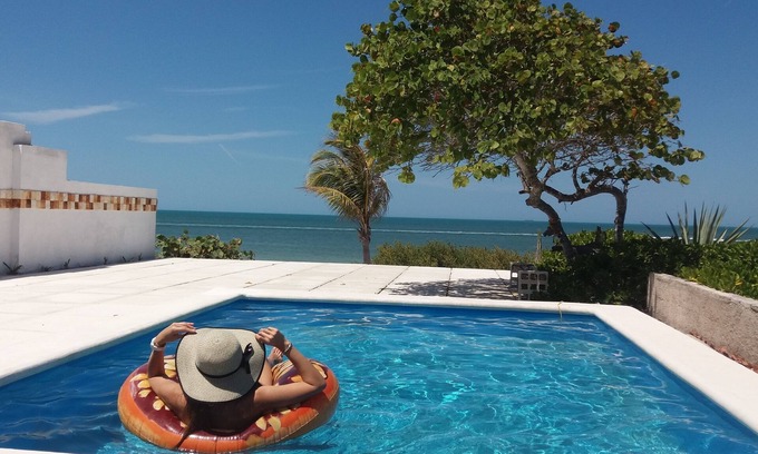Chelem House | CASA TEQUILA BEACH FRONT