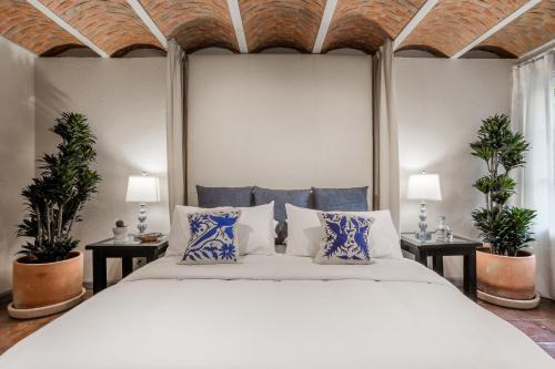 San Miguel de Allende Villa | Casa Tranquilo, 4BR Home by Rosewood with Hot Tub