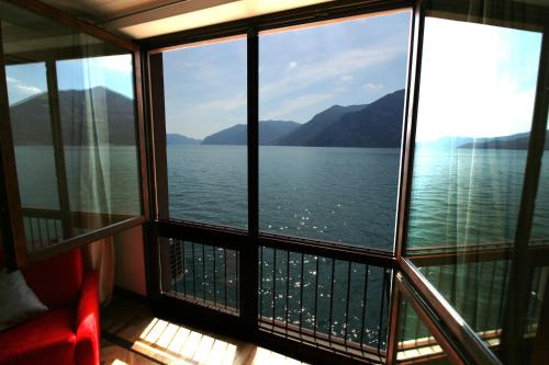 Marone House | Casa Vacanze Finestra del Pescatore